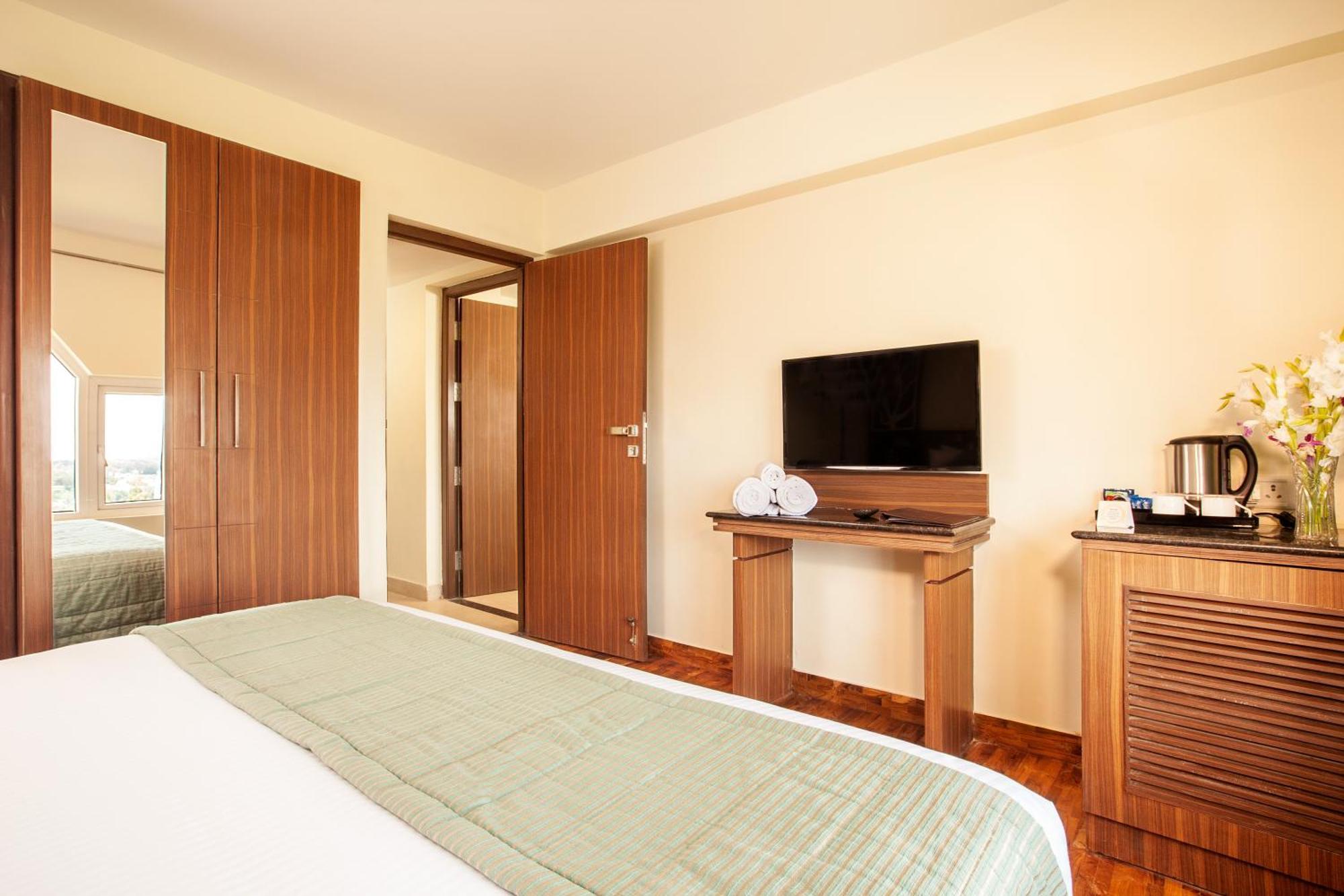 Premier Room